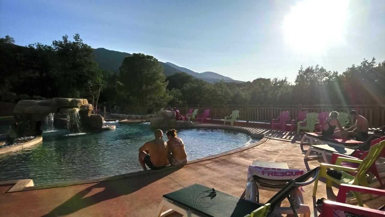 Camping Des Alberes Laroque-des-Albères Екстериор снимка
